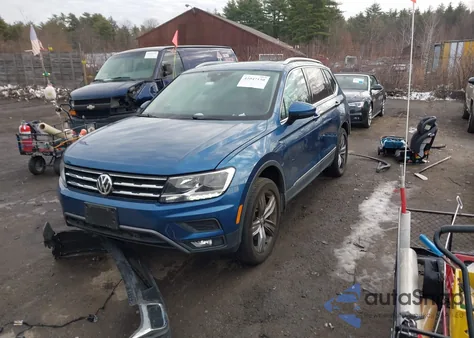 2020 Volkswagen Tiguan 2.0T Se/2.0T Se R-Line Black/2.0T Sel from USA, damaged, VIN 3VV2B7AX1LM129245